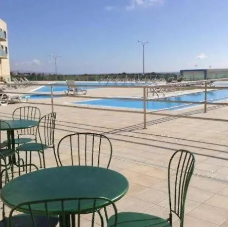 Sea&sun 1 Апартаменты *